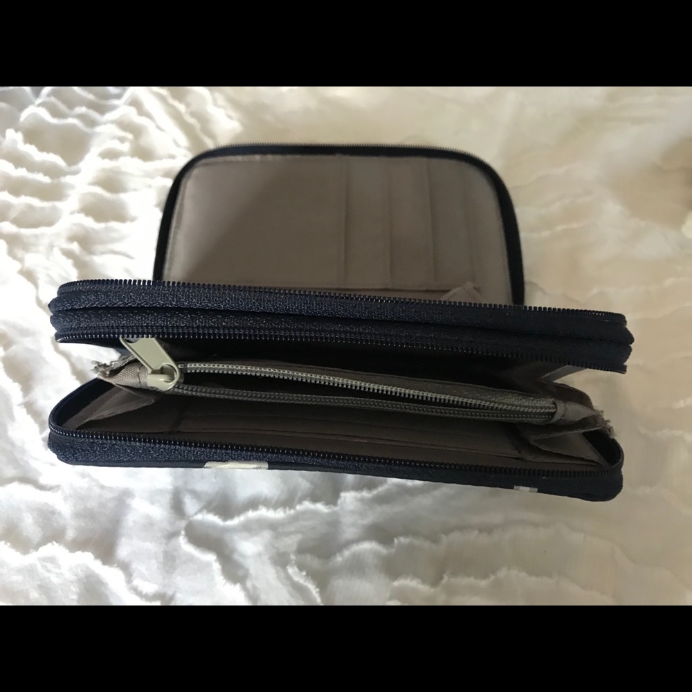 Wallet - Picture 6 of 6
